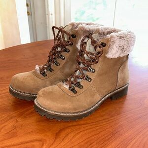 Women’s ankle fashion boots